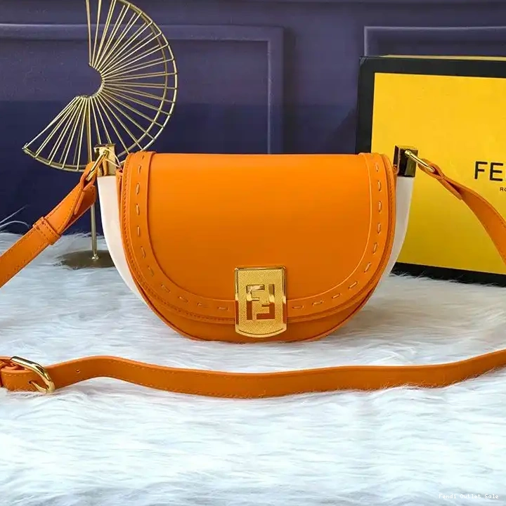 Logo Leather Bag ROMA Fendi Calf Moonlight Orange In 0704
